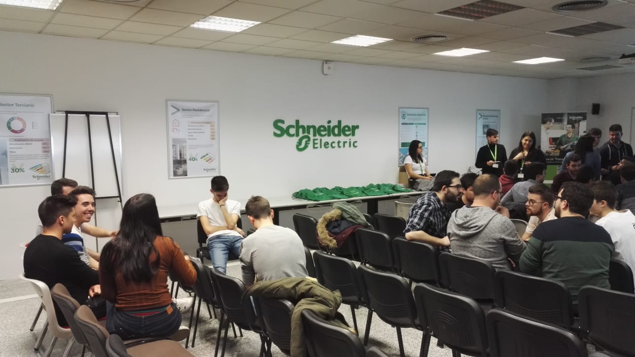 schneider (4)